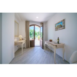 Massaggio presso Minissale Farmhouse