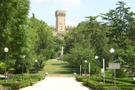 Ami fare regali originali? Regala un soggiorno ad Este, nel Parco Regionale dei Colli Euganei!