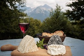 Viaggia in Italia, la patria del turismo enogastronomico!